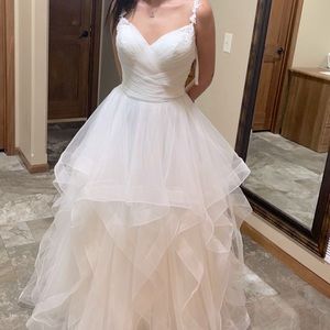 Wedding or Prom Formal Dress